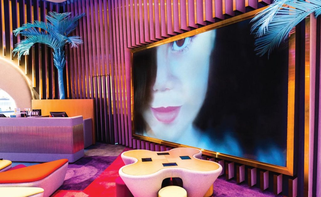 ultra short throw projector screen boardrooms